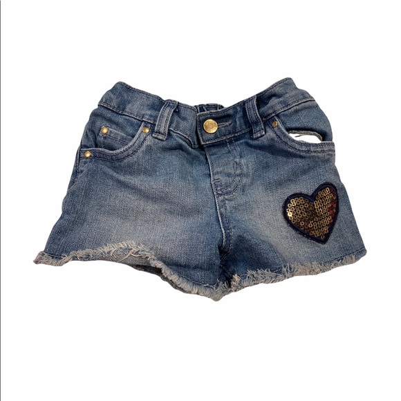 7 Items)18-24M, Gap, Oshkosh, Carter’s, UniQlo - Picture 2 of 15